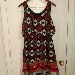 Sleeveless print dress