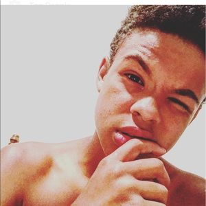 Meet your Posher, Giovanni