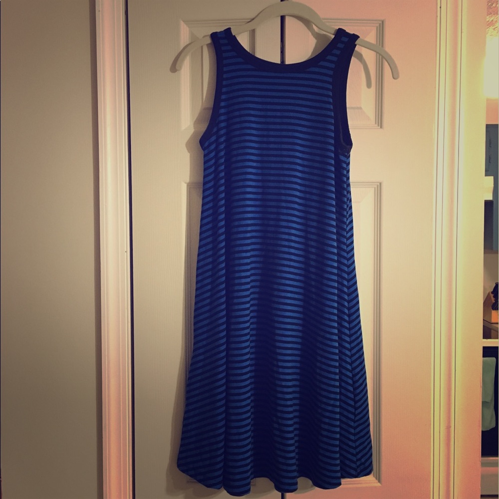 Old Navy sundress! Great for early maternity wear!