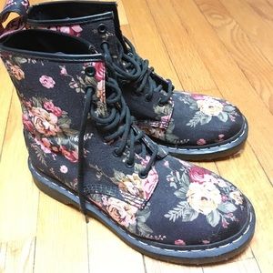 Floral Dr. Marten 1460s/8-eye boots