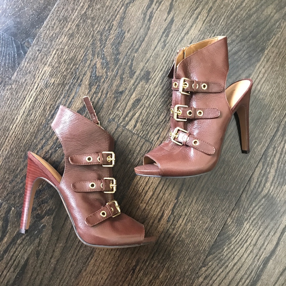 Nine West Brown Leather Mohawk It Peep Toe Booties