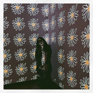 Meet your Posher, Leticia