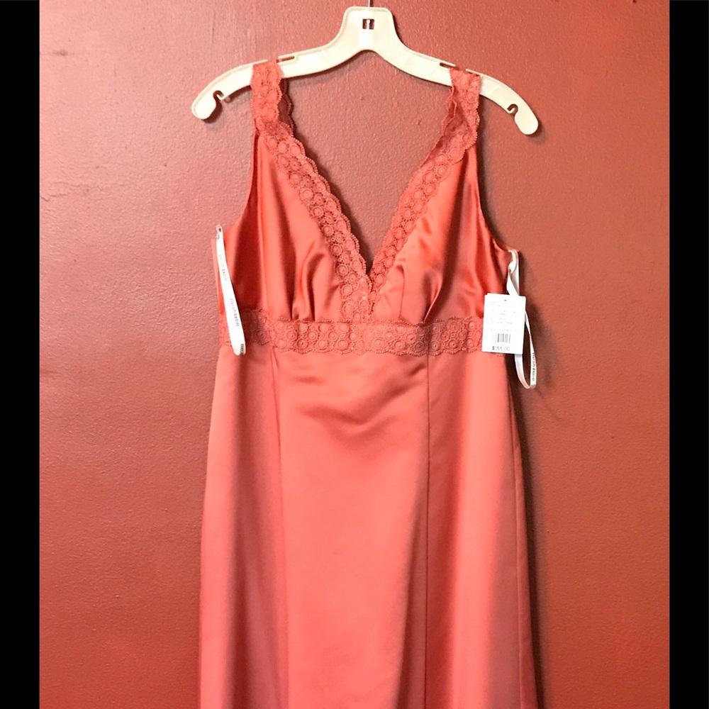 Authentic David's Bridal Gown, size 12 NWT