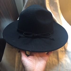 Wool black hat