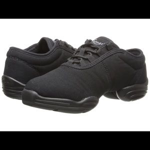 Capezio black canvas dance fitness shoe