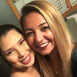 Meet your Posher, Leona