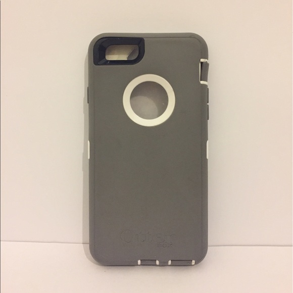 Grey OtterBox - Picture 1 of 4