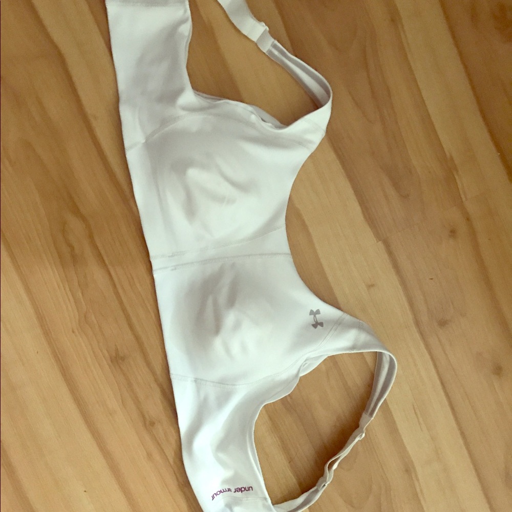 Under armour sports bra