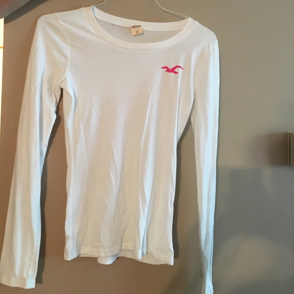 white hollister long sleeve