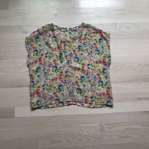 Floral top