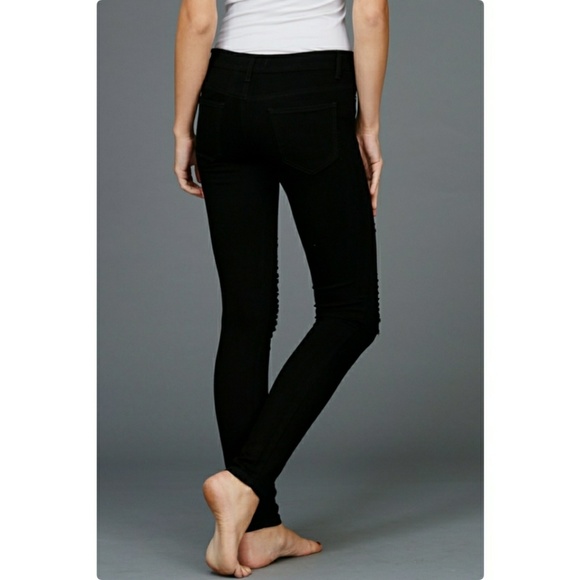 NWT BLACK DISTRESSED JEANS - Picture 3 of 3