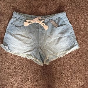 Aerie frayed denim stripped shorts