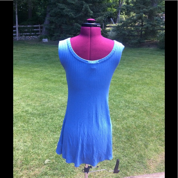 Baby blue knit dress - Picture 2 of 3