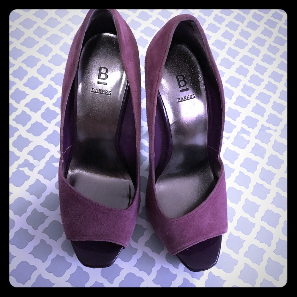 Pre-owned Purple suede pumps 👠