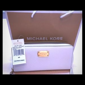 Michael Kors Jet Set Wallet