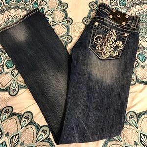 Like New Miss Me Jeans