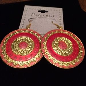 NWT Earrings