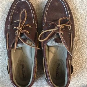 Sperry topsider boat shoes size 8