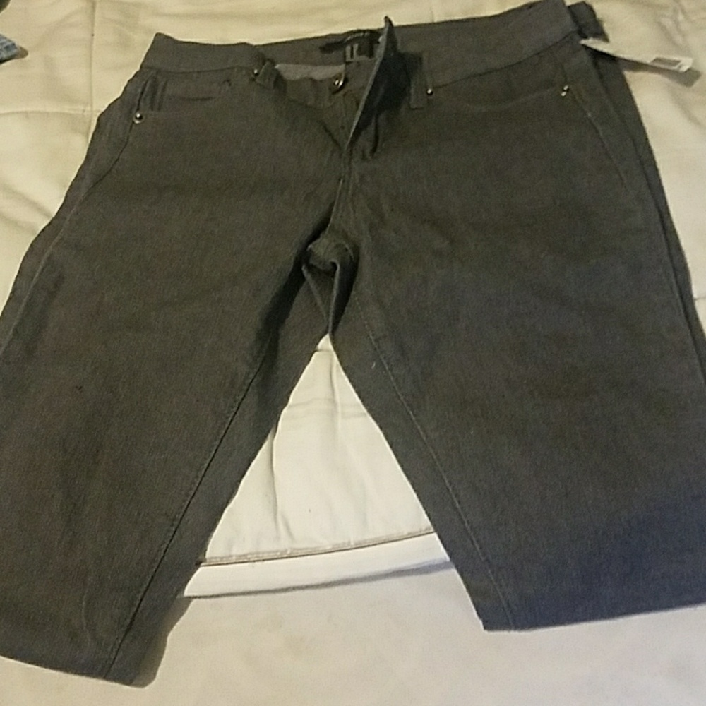 Jeans - Picture 2 of 2