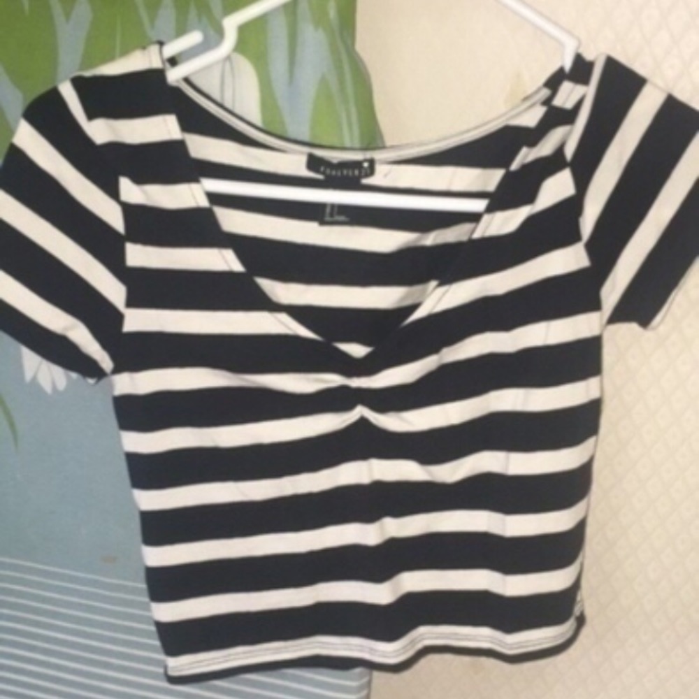 Forever 21 Striped Crop Top Black and White