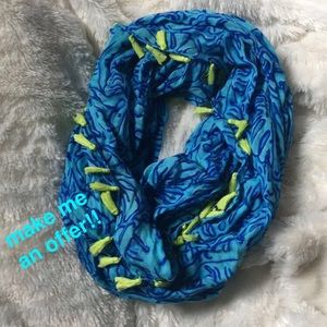 NWOT Lilly Pulitzer Reilly Tassel Scarf Infinity
