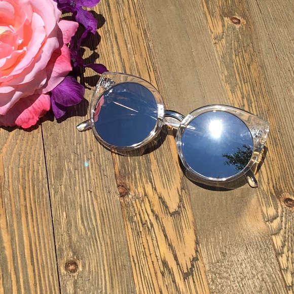 "Fresca" Iconic Baby Doll Cat Eye Sunnies - Picture 2 of 4