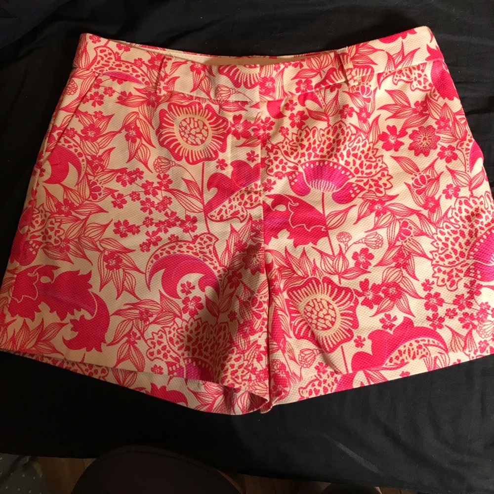 Patterned shorts