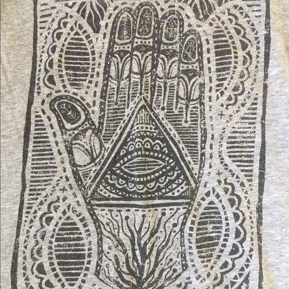 Boho design graphic tee - Picture 2 of 2