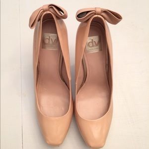 Dolce vita nude pumps