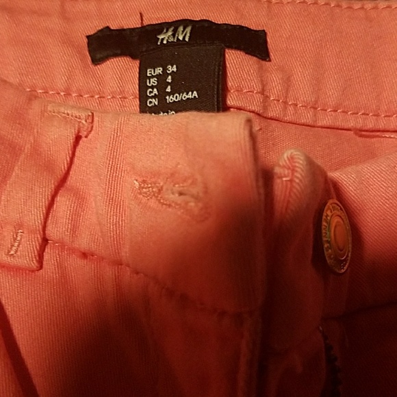 H&M NWOT pink capri denim pants - Picture 3 of 3