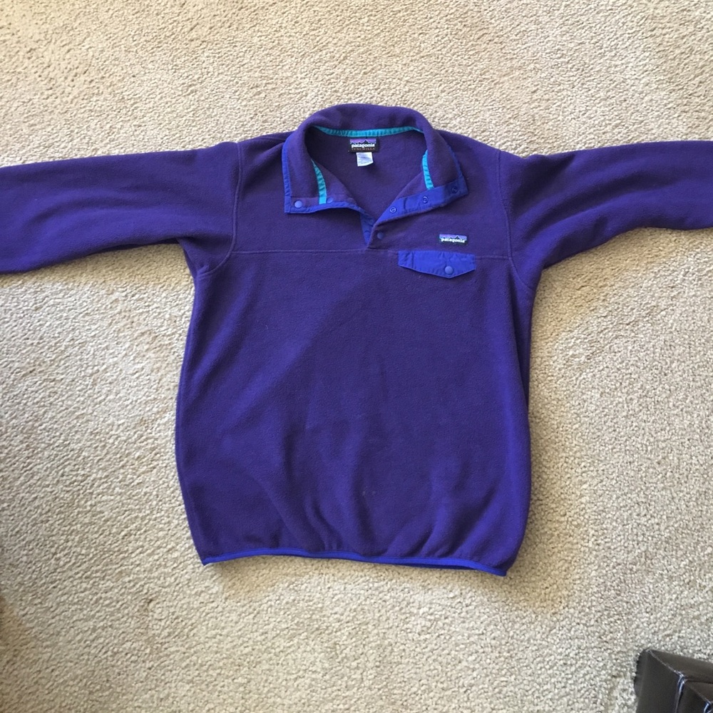 Purple Patagonia Fleece with Blue Detailing