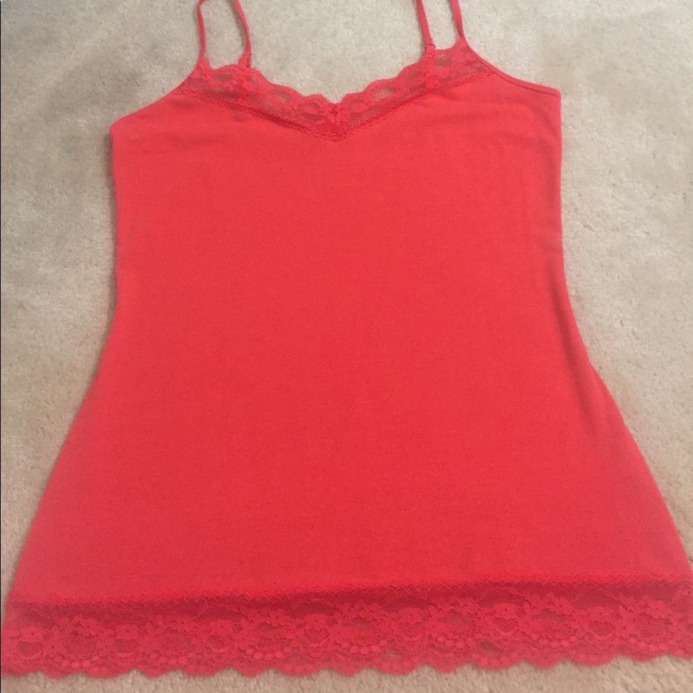 Express M lace tank top