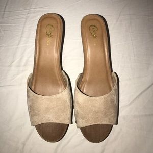 Beige chunky wood heels