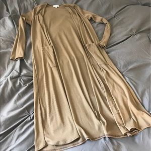 EUC Lularoe small tan Sarah!