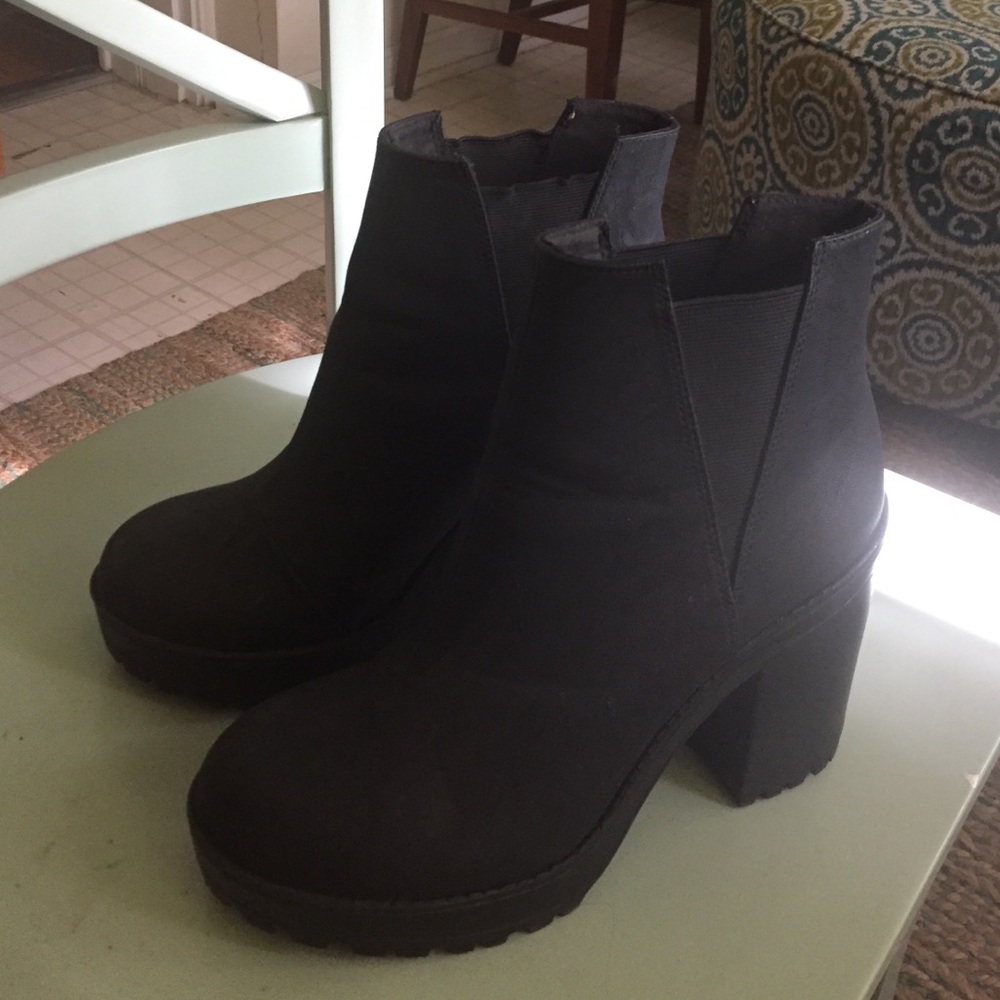 H&M Black Platform Boots