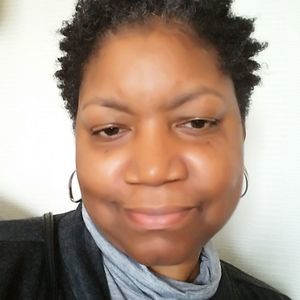 Meet your Posher, Evelyn