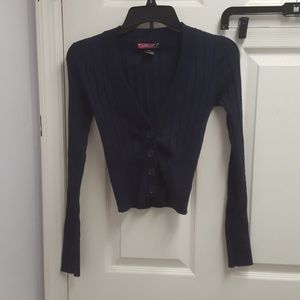 Long sleeve sweater crop top