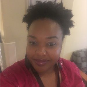 Meet your Posher, Quinetta