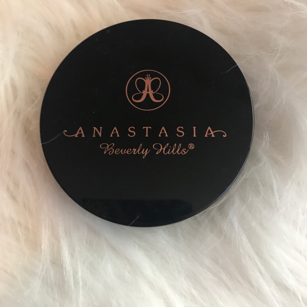Anastasia Beverly Hills So Hollywood Illuminator