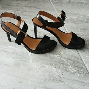 Nine West Black Leather Sandals