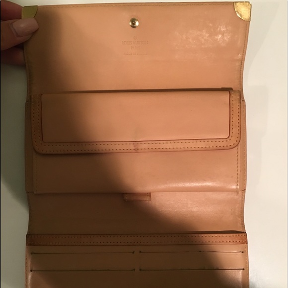 Authentic multicolor Louis Vuitton Wallet - Picture 2 of 4