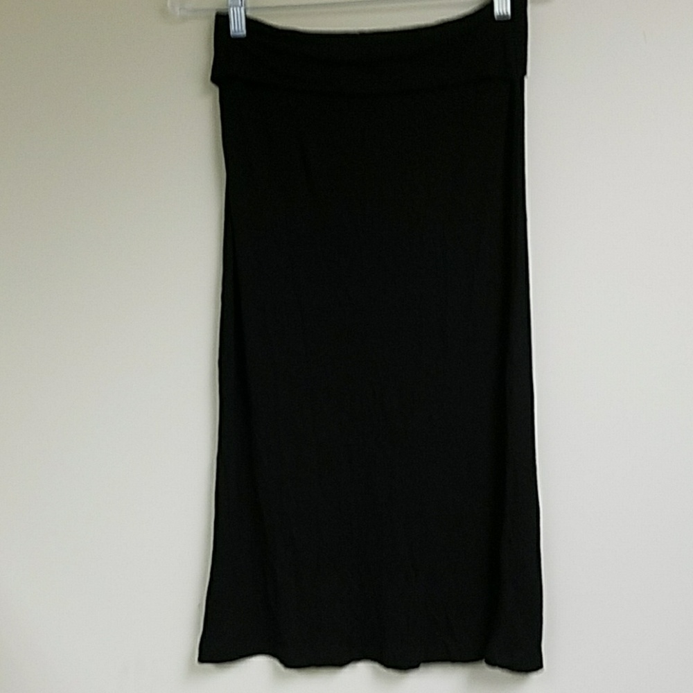 Pull on maxi skirt
