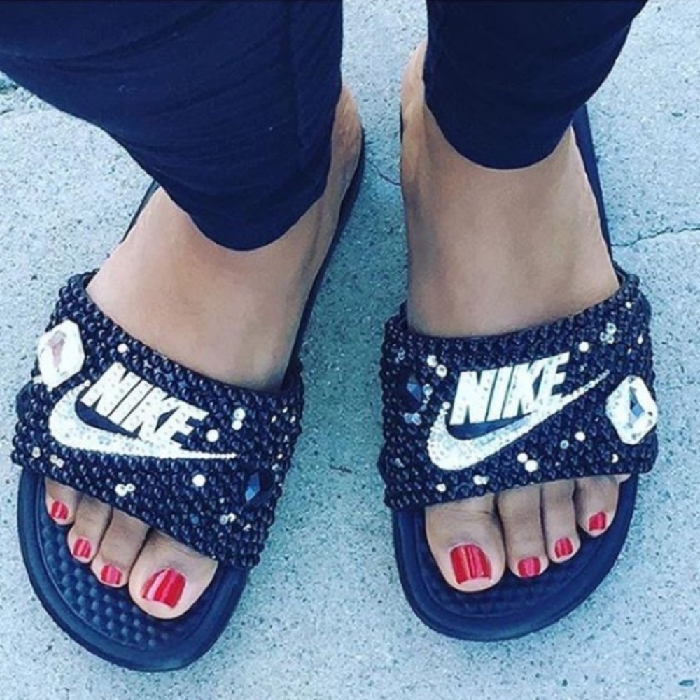 Flip flops - Picture 2 of 2