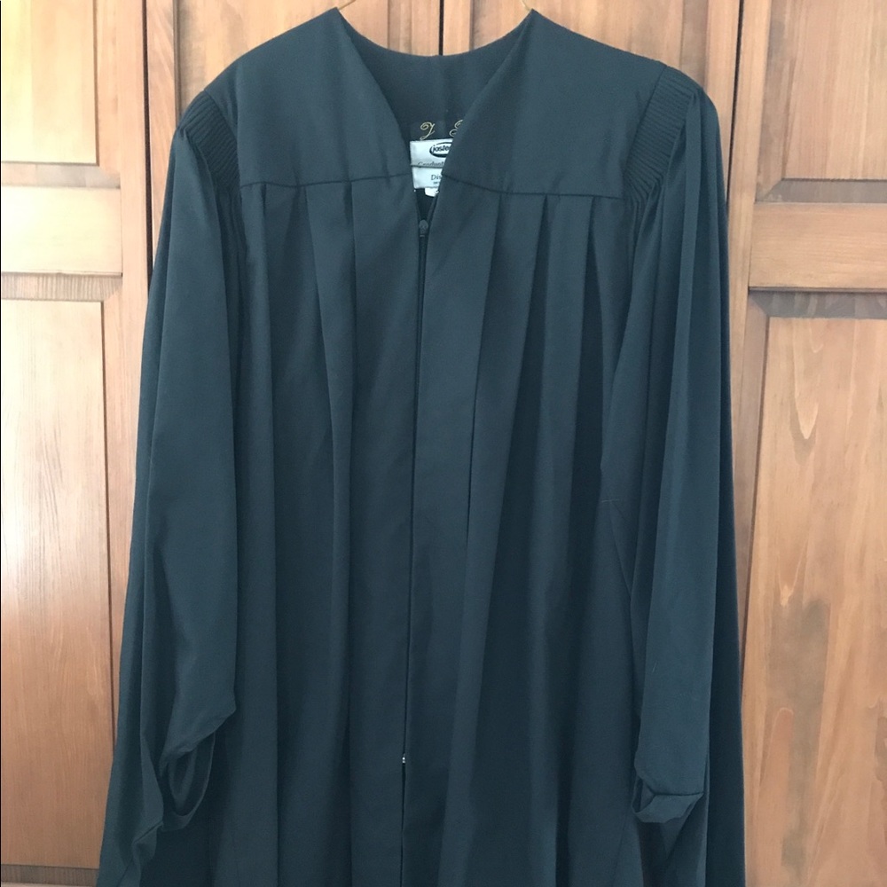 Jostens Graduate Masters Gown