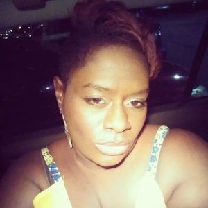 Meet your Posher, Renee