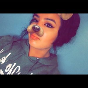 Meet your Posher, Bella