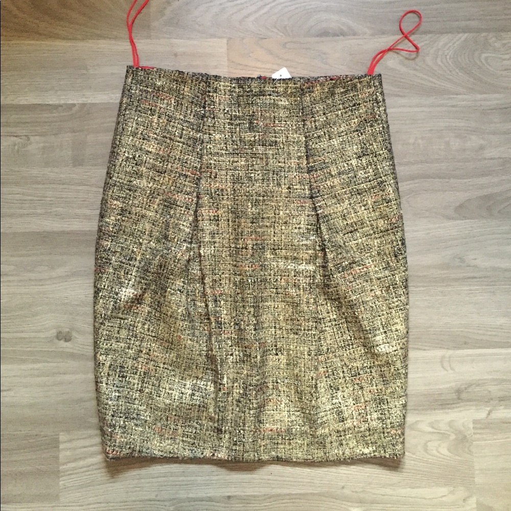 FINAL DROP: Carolina Herrera Bouclé Skirt