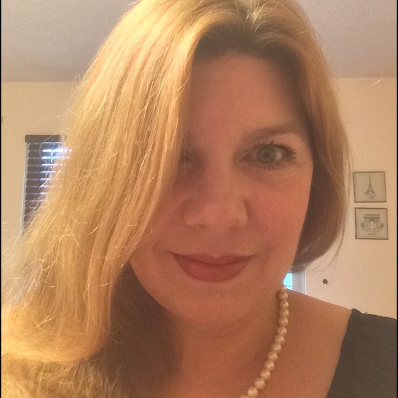 Meet your Posher, Susan - Picture 4 of 8