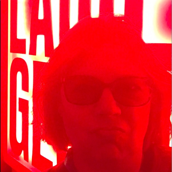 Meet your Posher, Susan - Picture 8 of 8