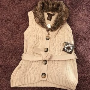 Girls sweater vest